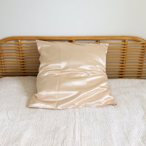 taie d'oreiller en satin